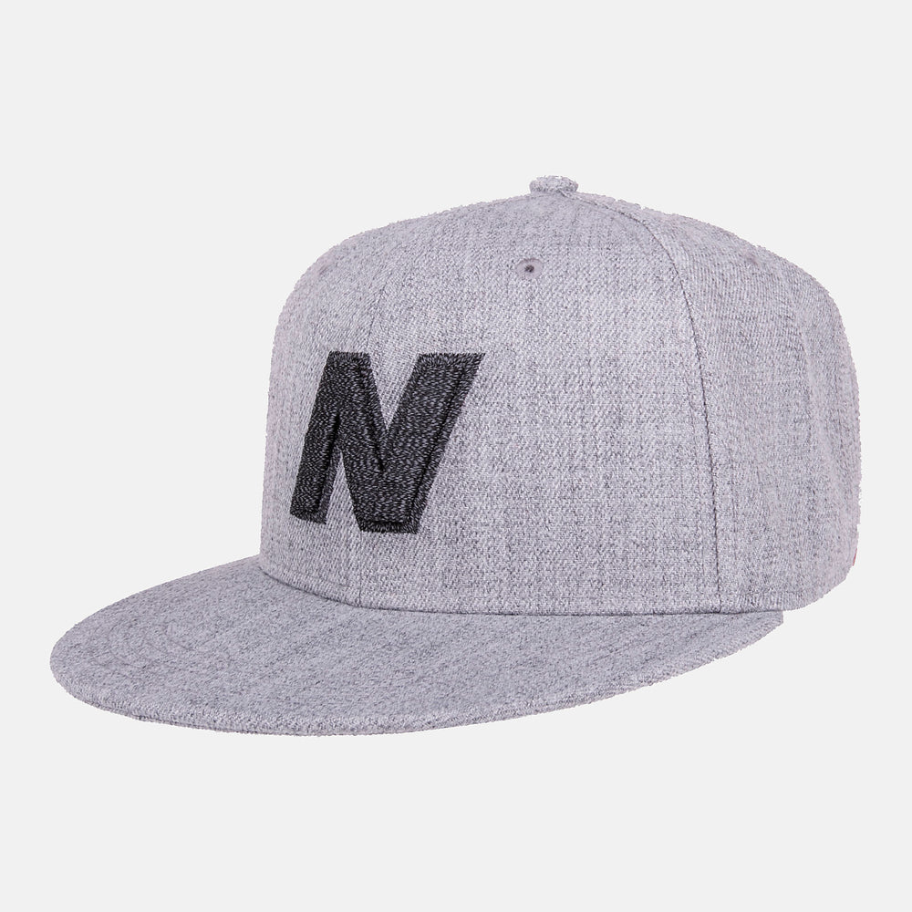 Exploded Logo Hat / New Balance Women|Men