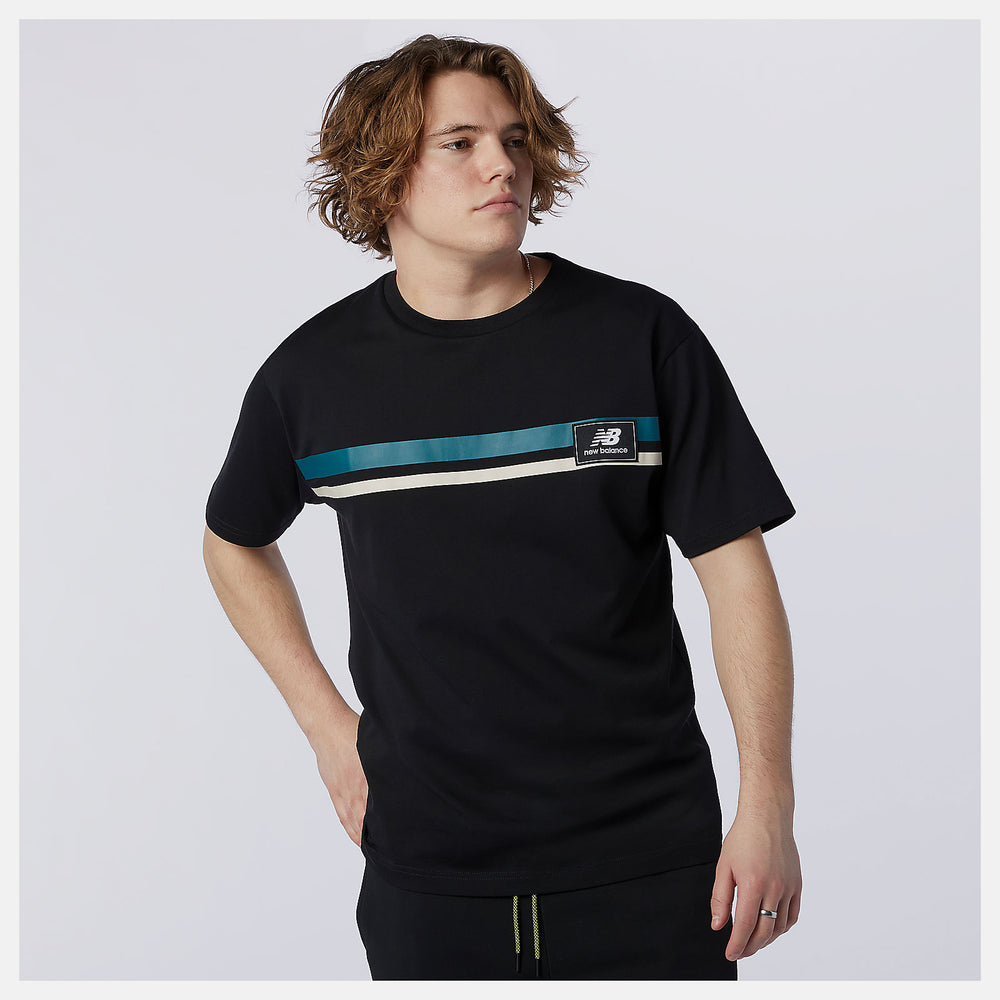 NB Athletics Higher Learning Badge Tee / New Balance Men