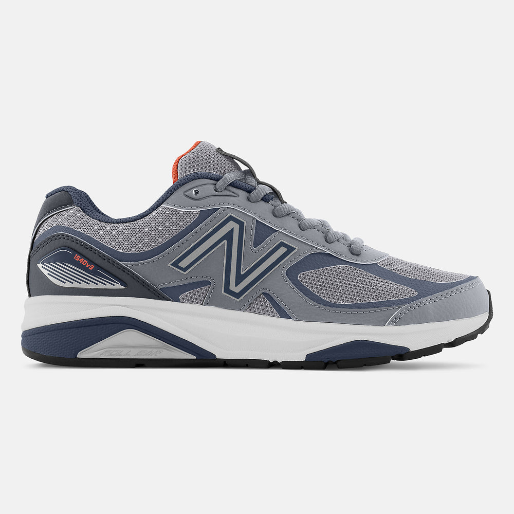 1540v3 / New Balance Women
