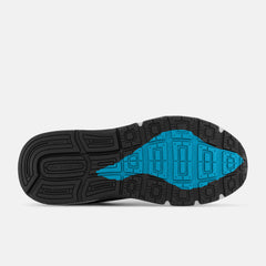 1540v3 / New Balance Women