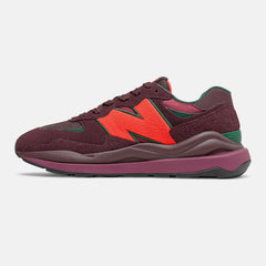 57/40 / New Balance Women