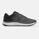 940v4 / New Balance Women