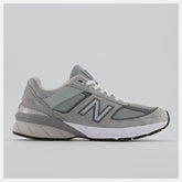 Made in US 990v5 / New Balance Women