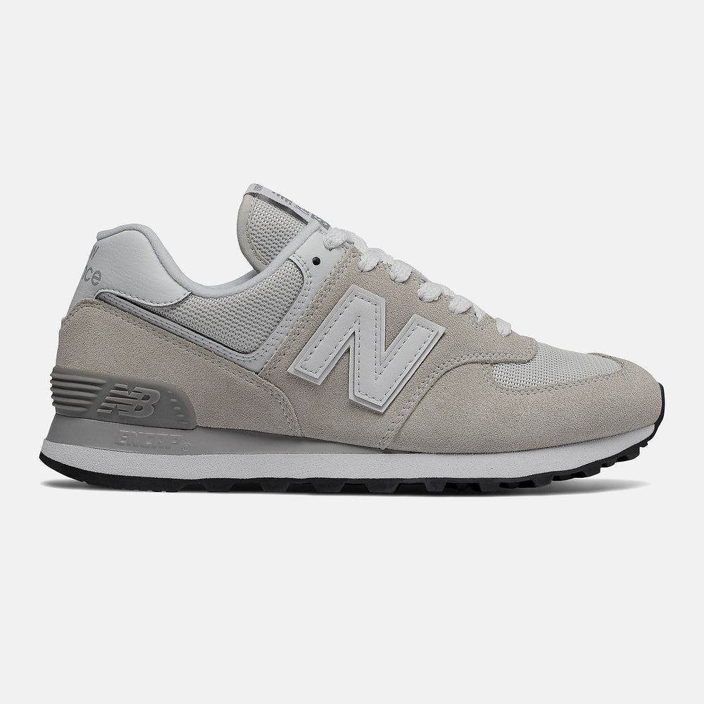 574 Core / New Balance Women