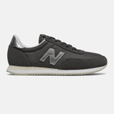 720 / New Balance Women