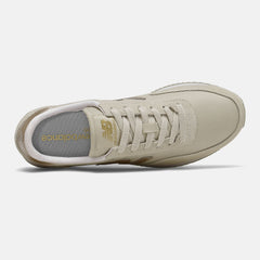 720 / New Balance Women