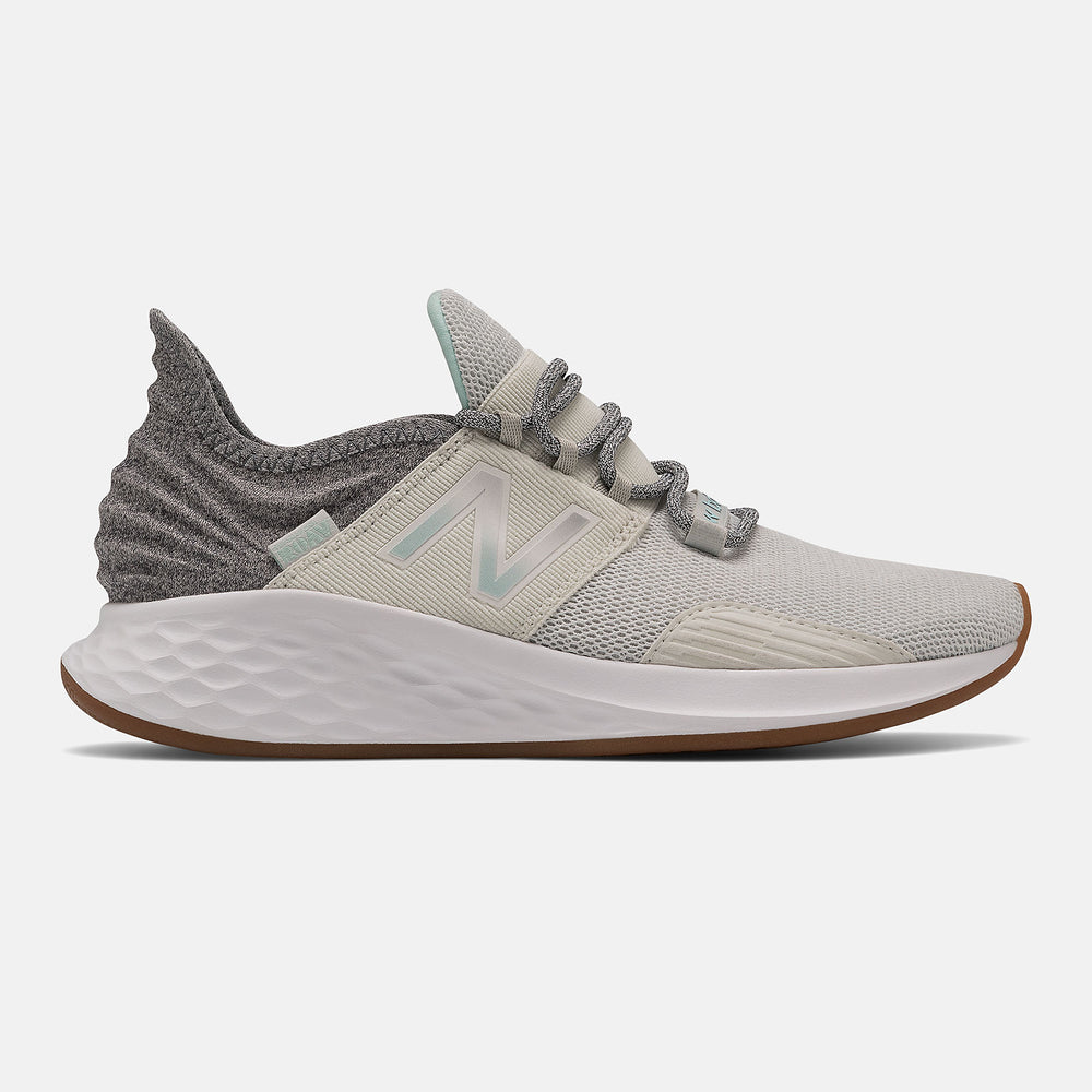 Fresh Foam Roav Tee Shirt / New Balance Women