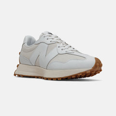 327 / New Balance Women