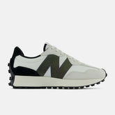 327 / New Balance Women