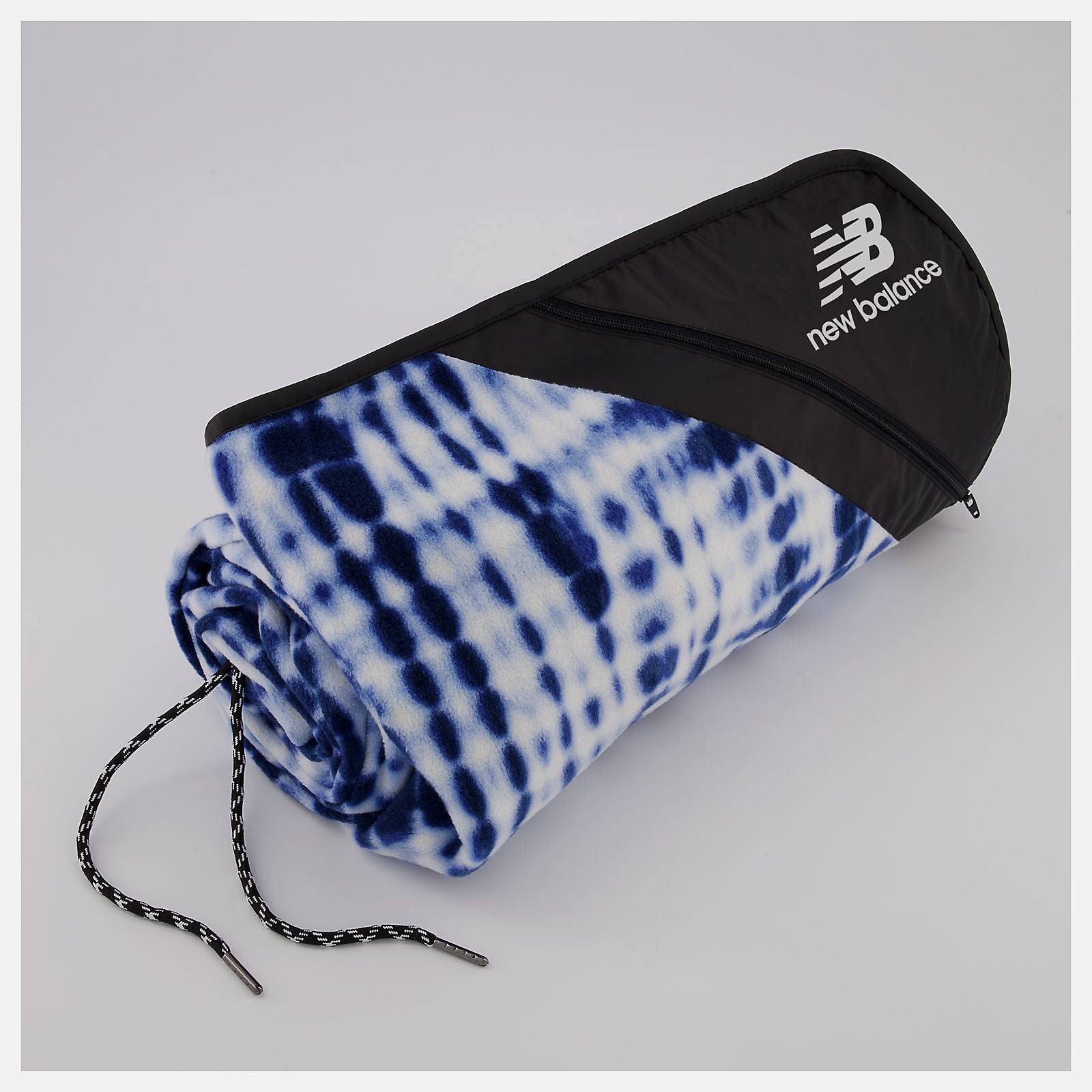 Slowtide X New Balance Camp Blanket / New Balance Women|Men