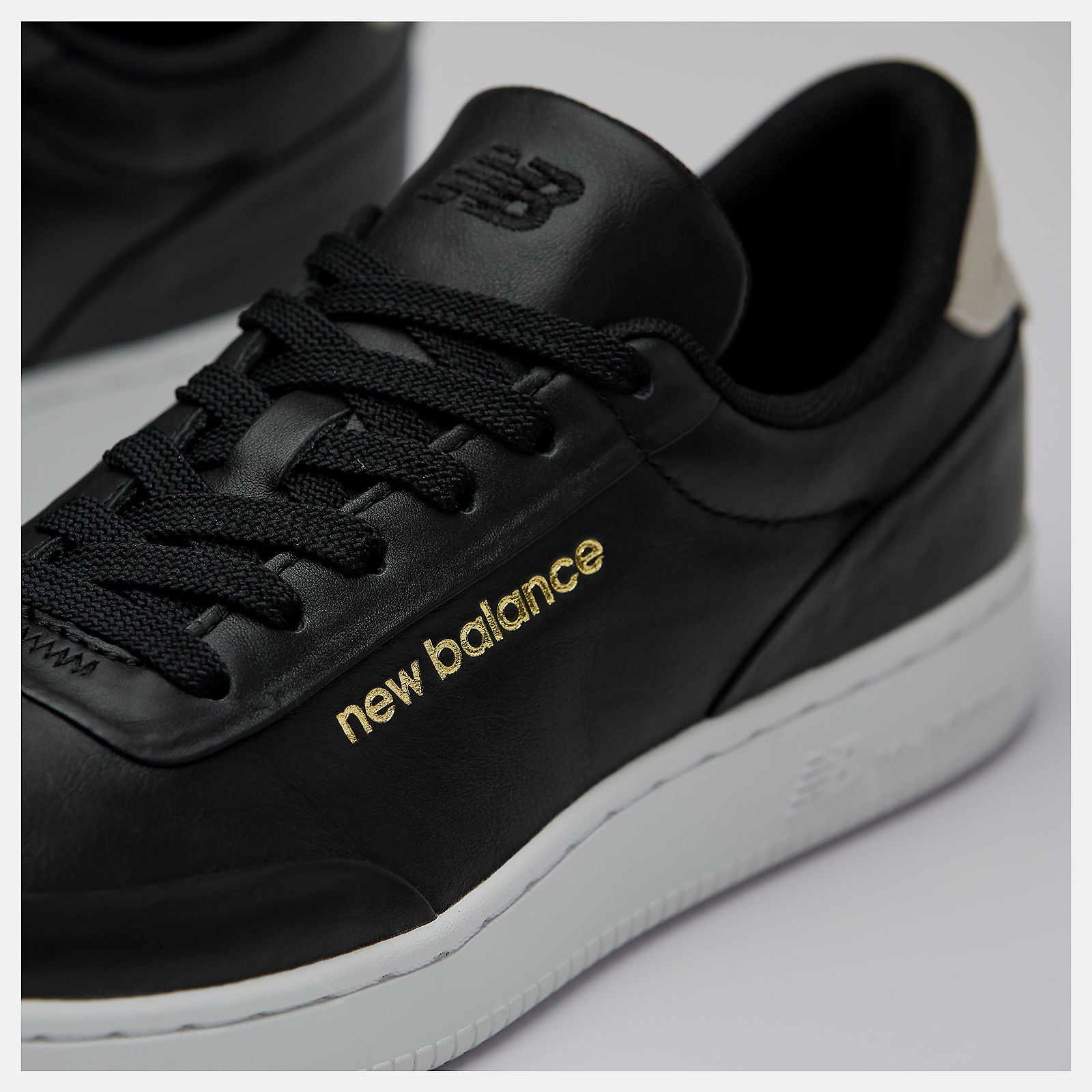 CT Alley / New Balance Men