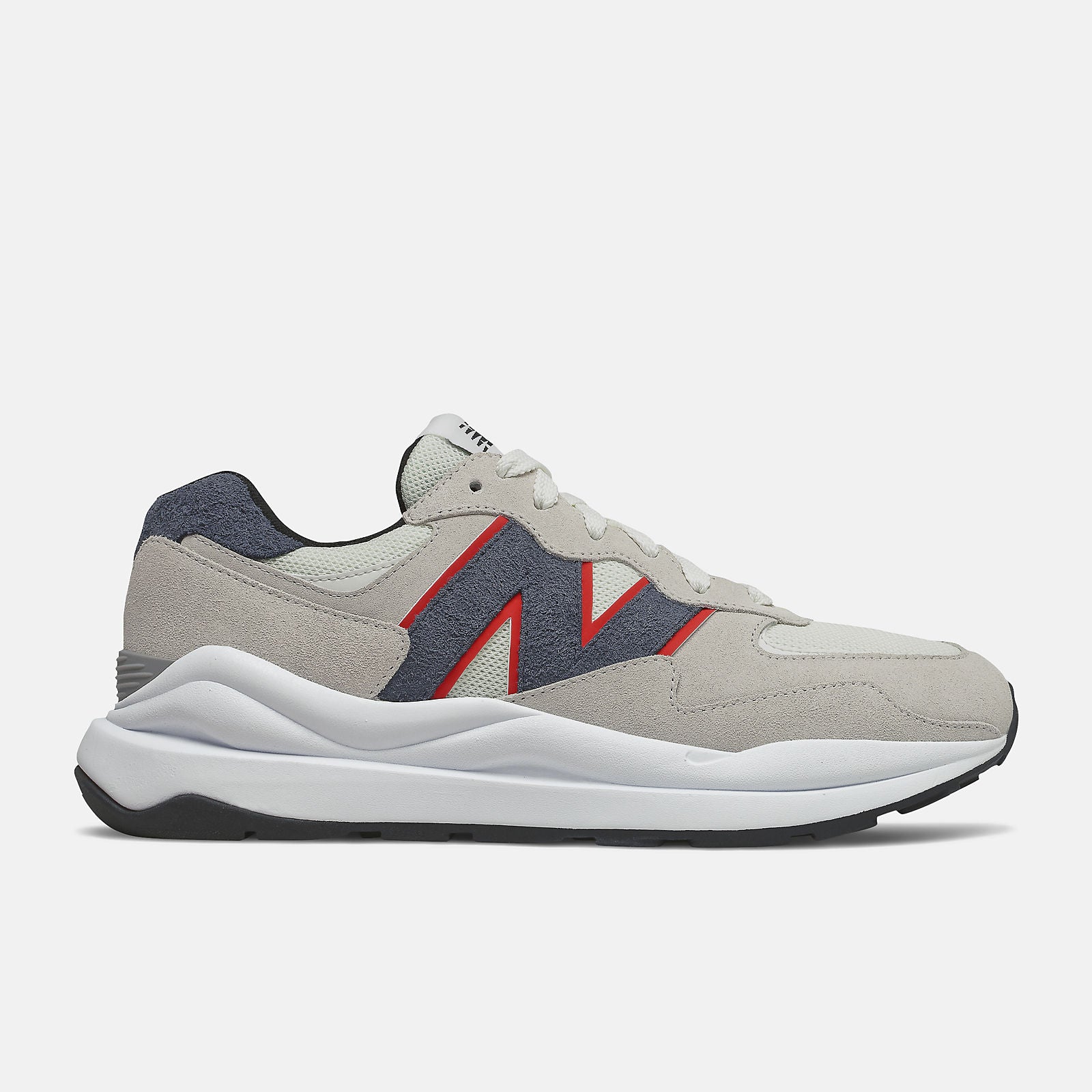 57/40 / New Balance Men