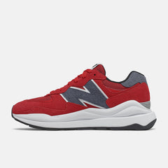 57/40 / New Balance Men