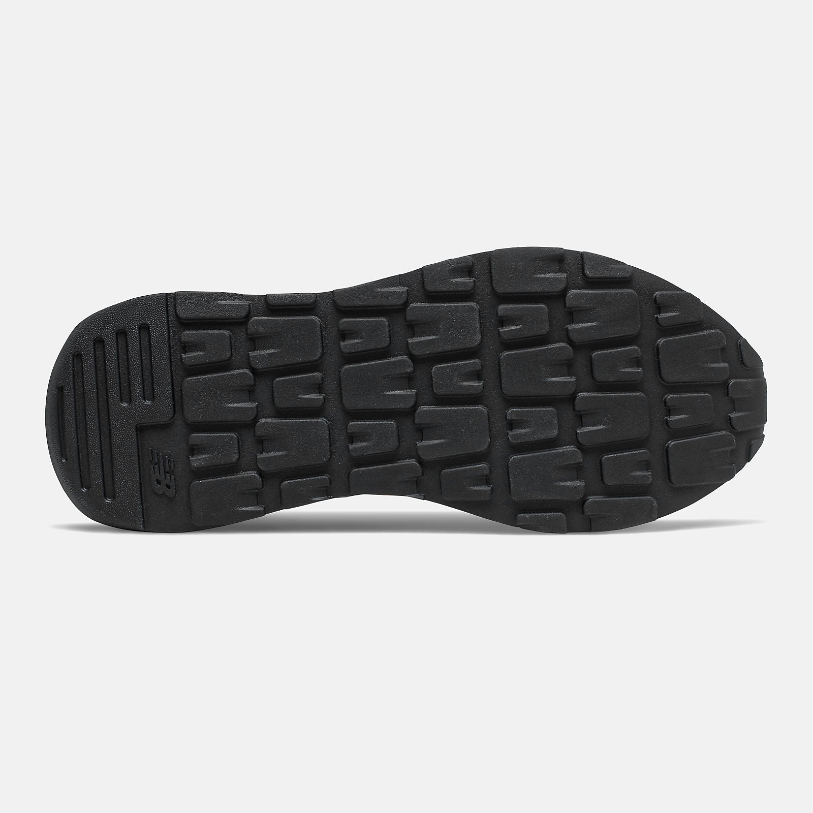 57/40 / New Balance Men