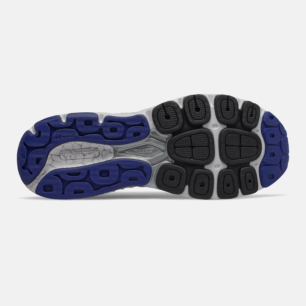 940v4 / New Balance Men