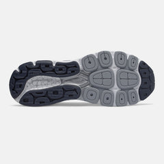 940v4 / New Balance Men