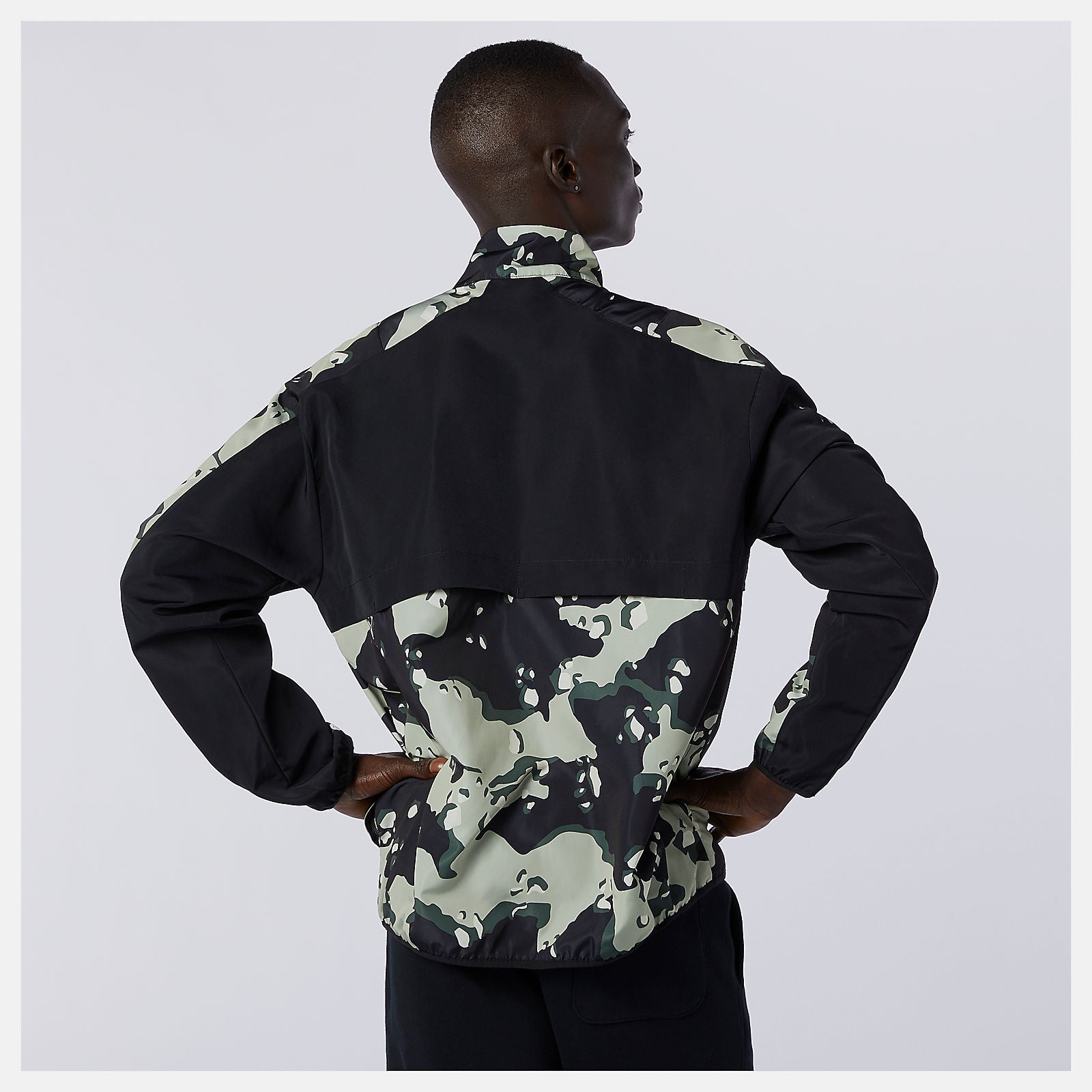 NB Essentials Camo Anorak / New Balance Men