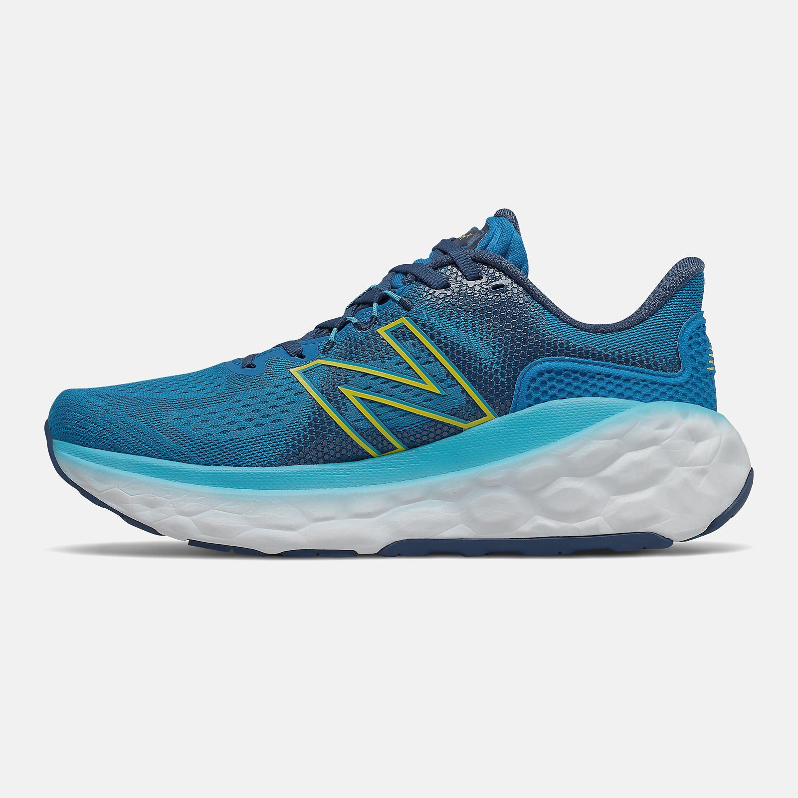 Fresh Foam More v3 / New Balance Men