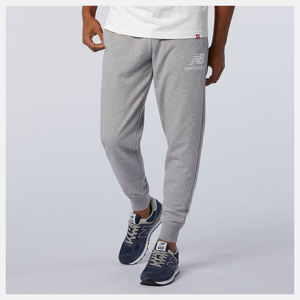 Essentials Stacked Logo Sweatpant / New Balance Men
