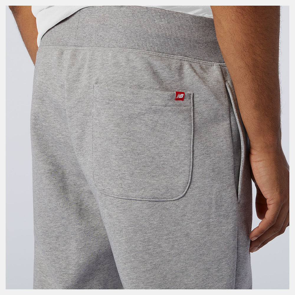 Essentials Stacked Logo Sweatpant / New Balance Men