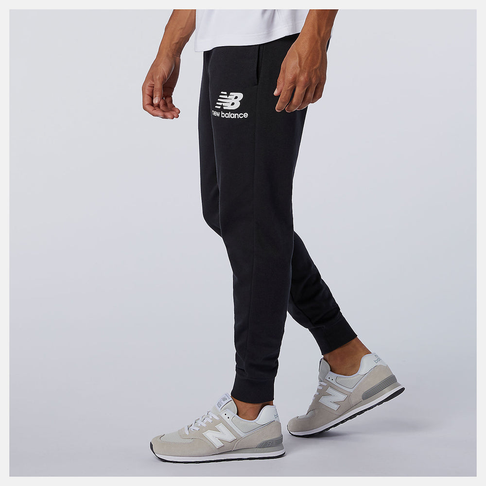 Essentials Stacked Logo Sweatpant / New Balance Men