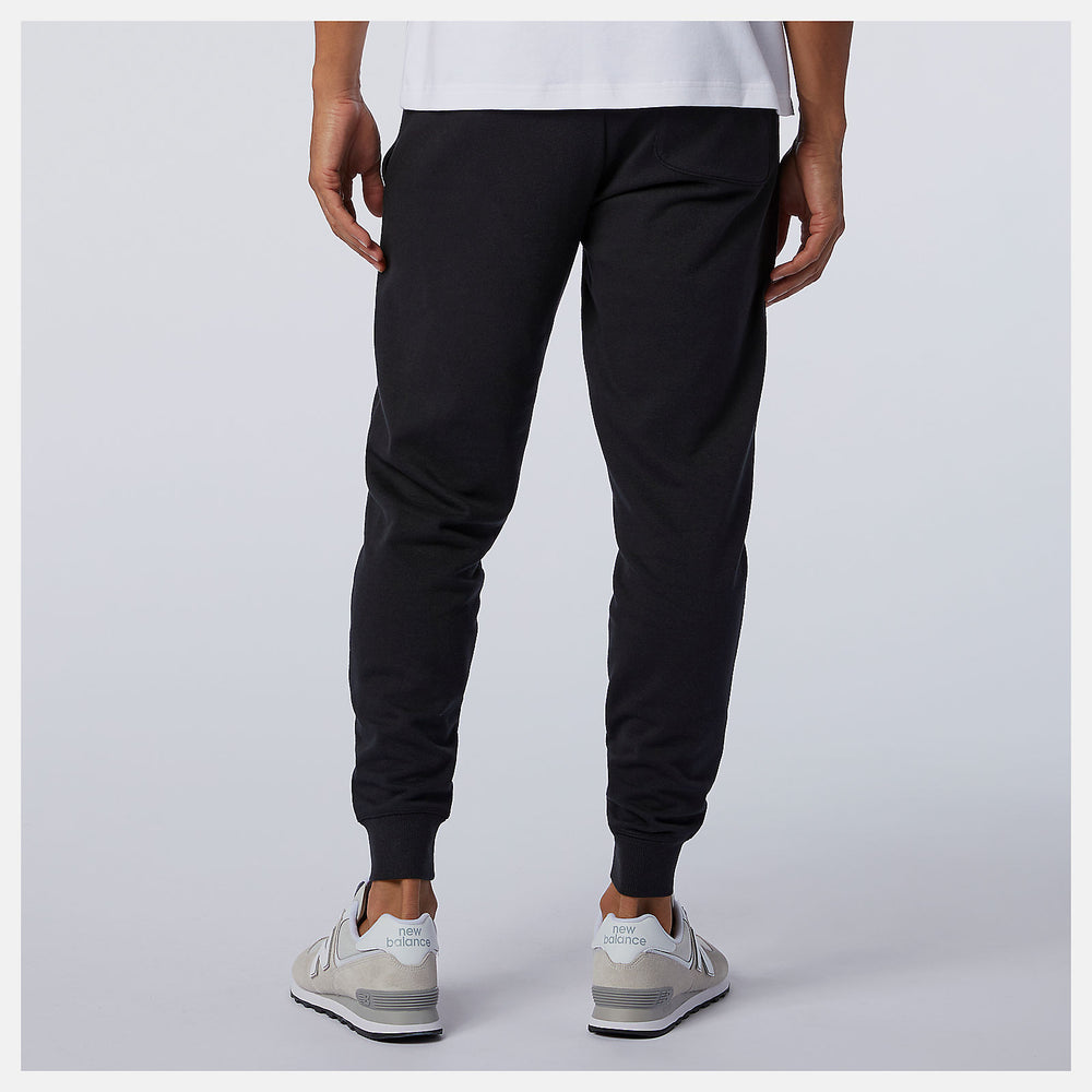 Essentials Stacked Logo Sweatpant / New Balance Men
