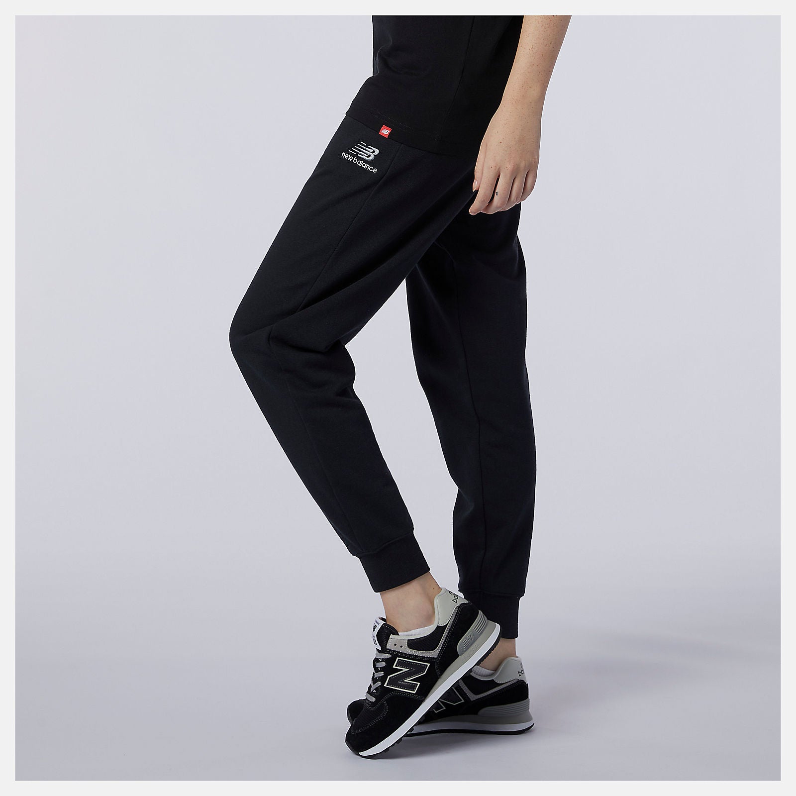 NB Essentials Embroidered Pant / New Balance Women|Men