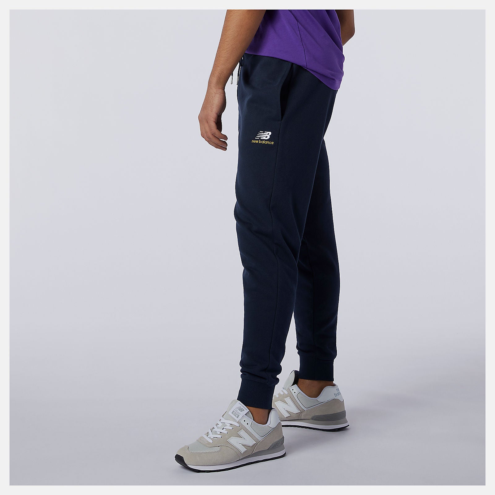 NB Essentials Embroidered Pant / New Balance Women|Men