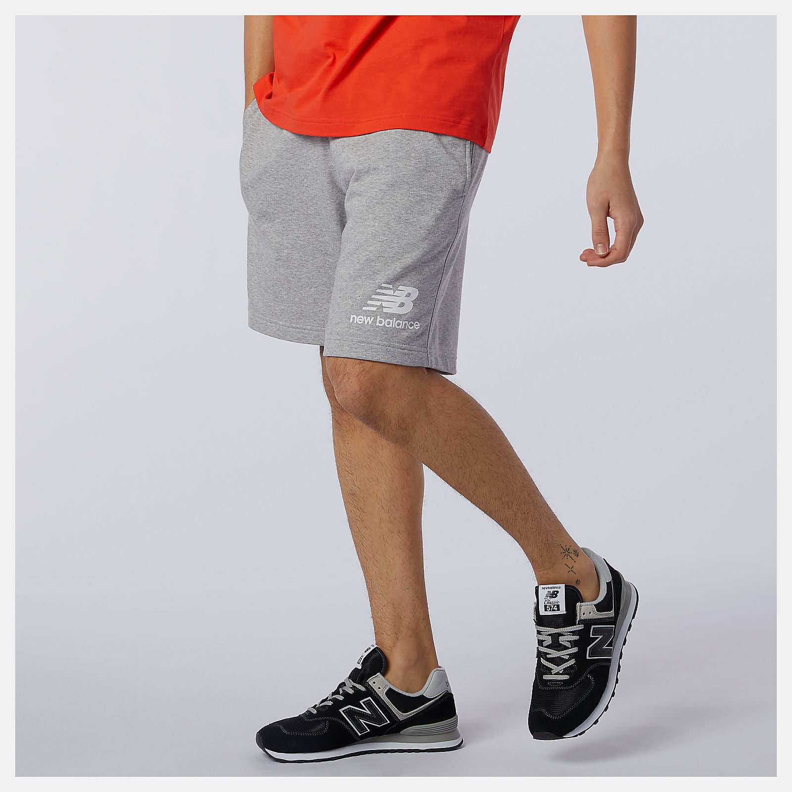 NB Essentials Stacked Logo Short / New Balance Women|Men