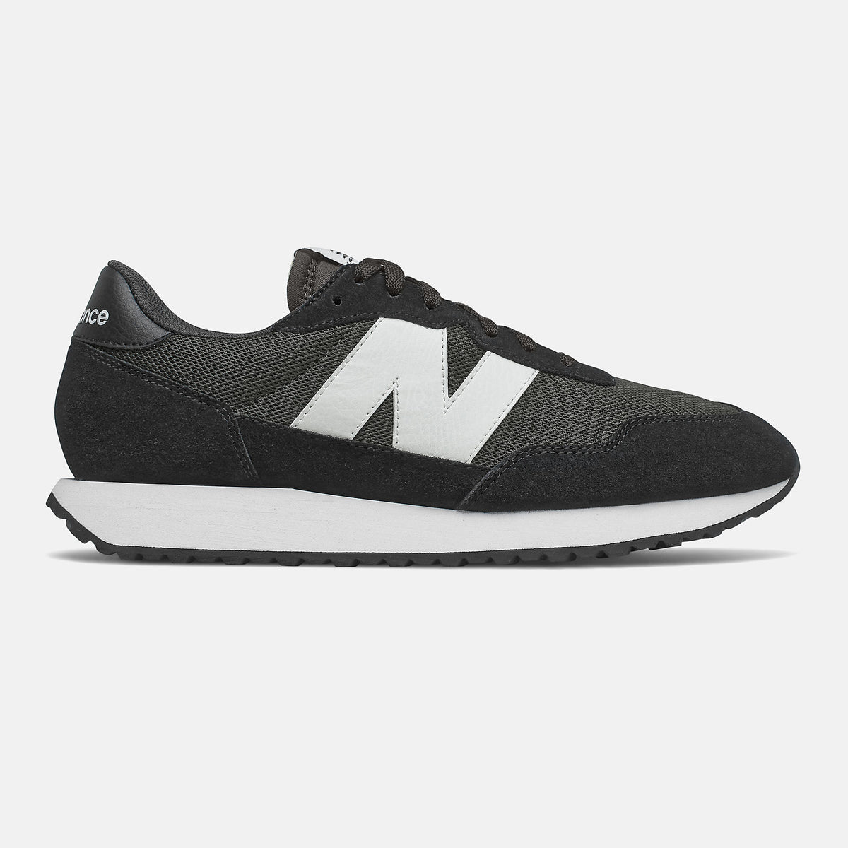 237 / New Balance Men