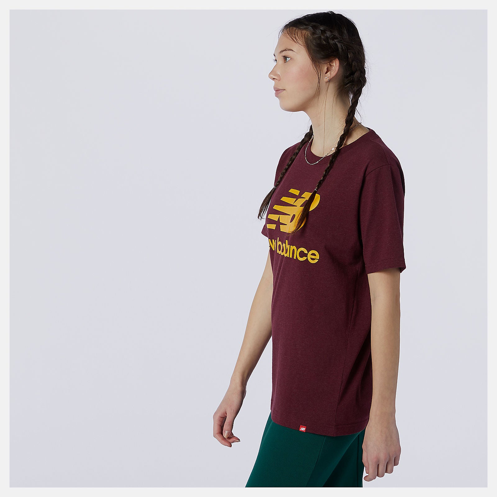 Essentials Stacked Logo Tee / New Balance Men