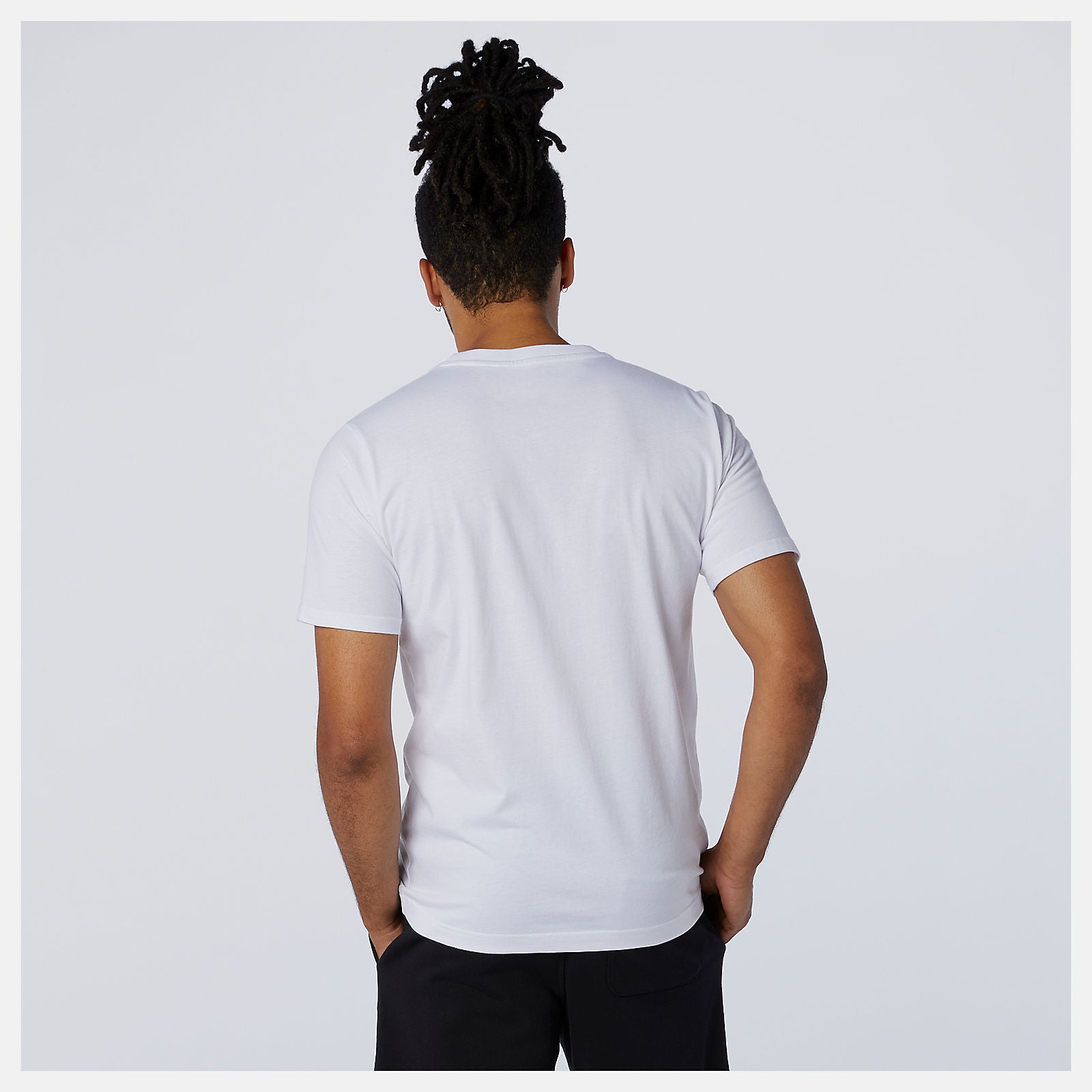 Essentials Stacked Logo Tee / New Balance Men