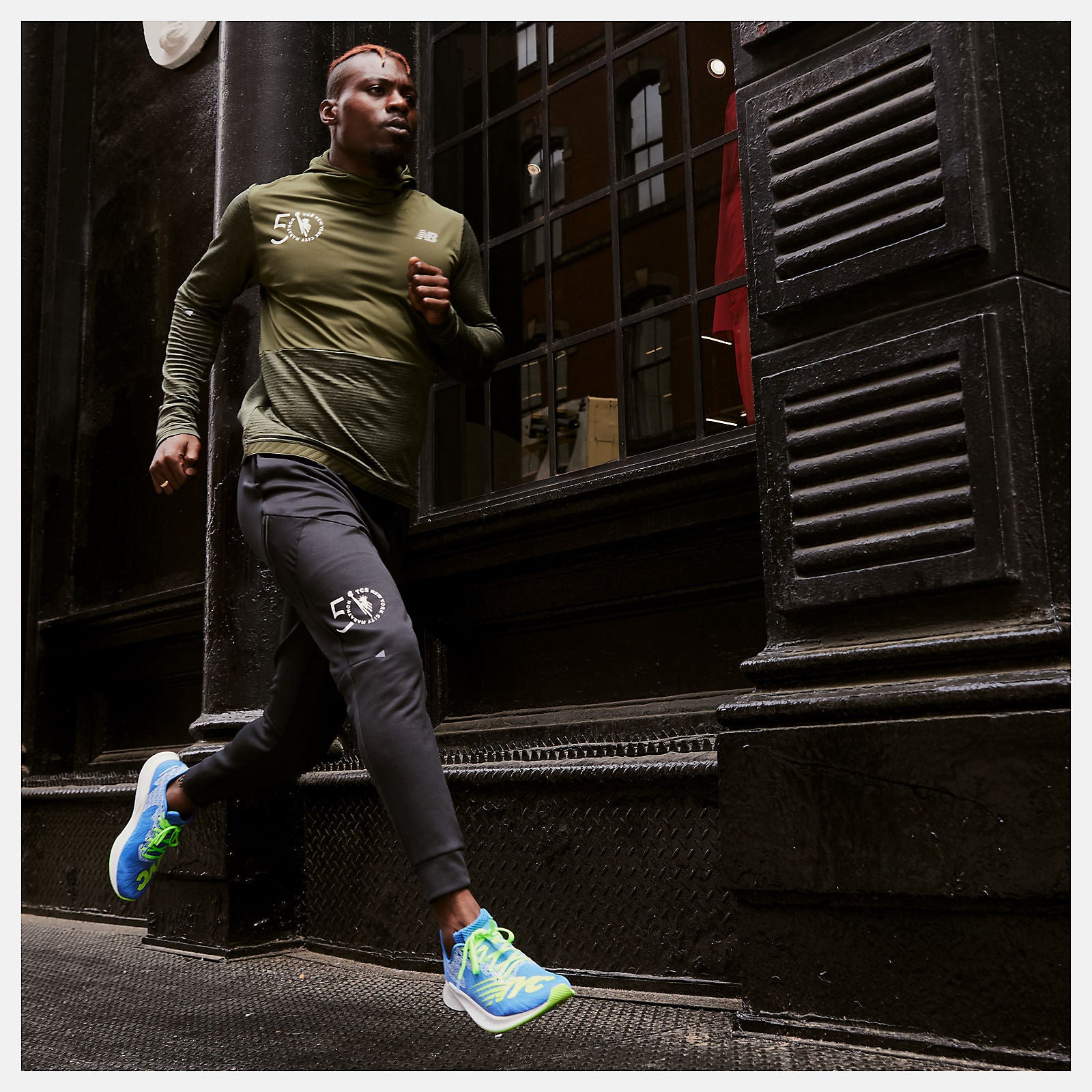 NYC Marathon Impact Run Grid Back Hoodie / New Balance Men