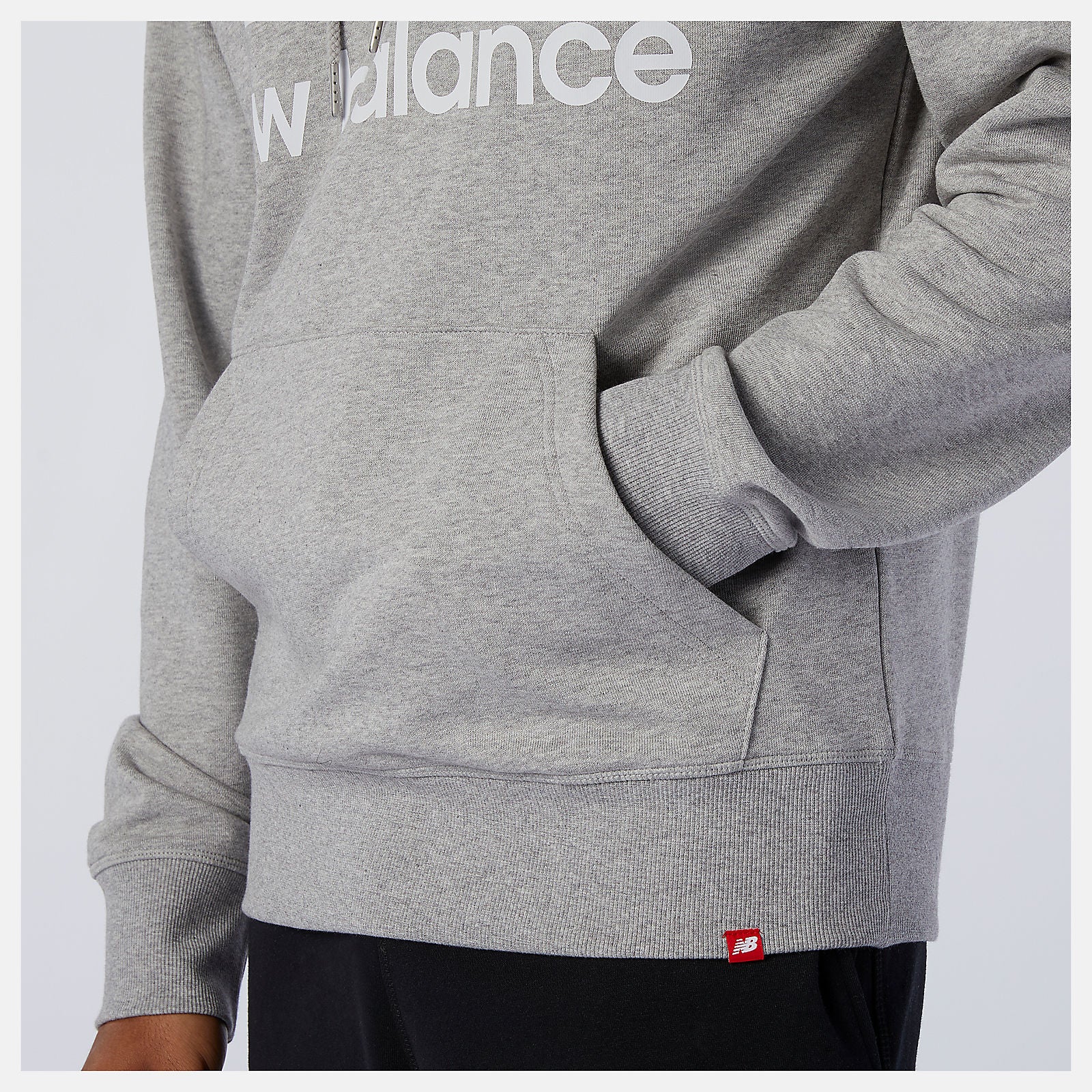 NB Essentials Stacked Logo Po Hoodie / New Balance Men