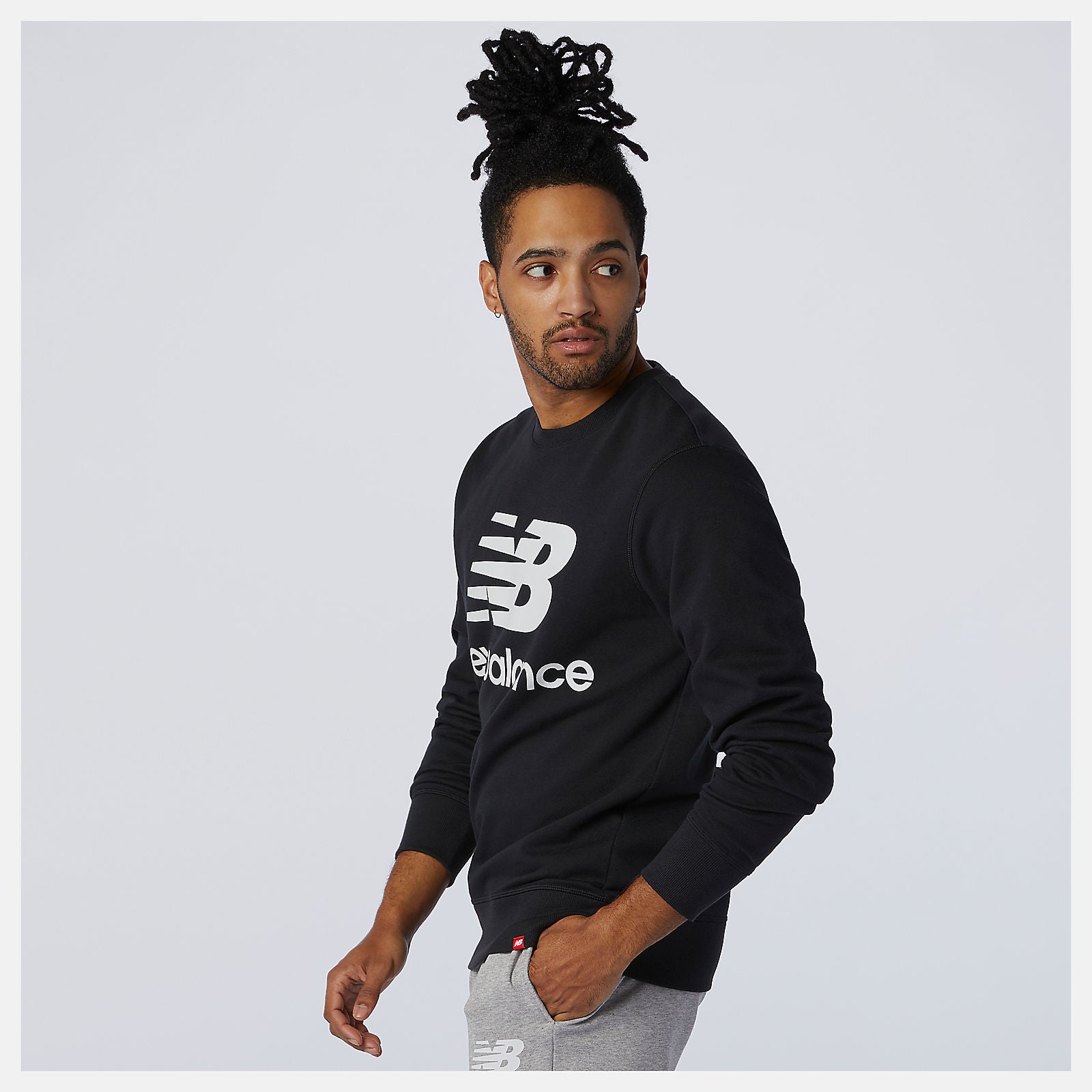 NB Essentials Stacked Logo Crew / New Balance Men