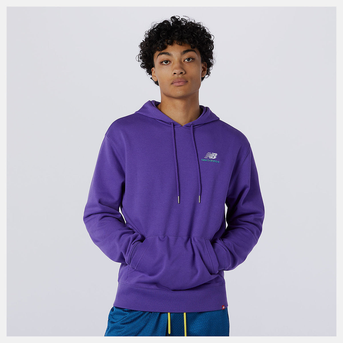 NB Essentials Embroidered Hoodie / New Balance Women|Men