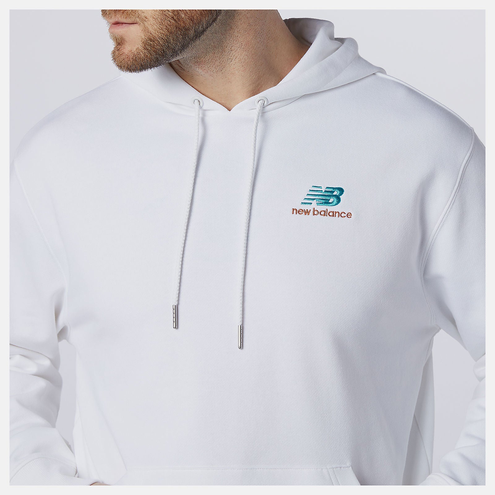 NB Essentials Embroidered Hoodie / New Balance Women|Men