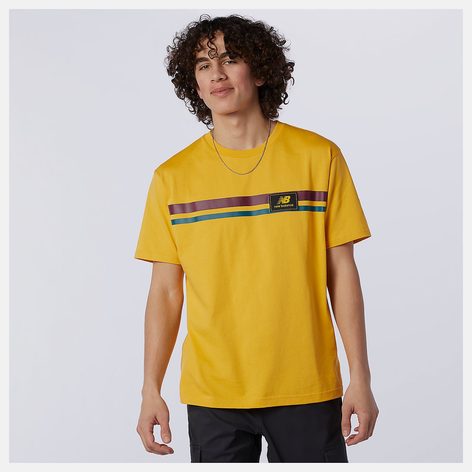 NB Athletics Higher Learning Badge Tee / New Balance Men