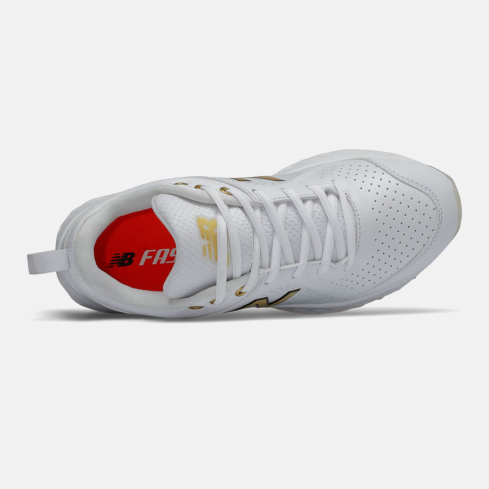 Fresh Foam Velo v2 Turf / New Balance Women
