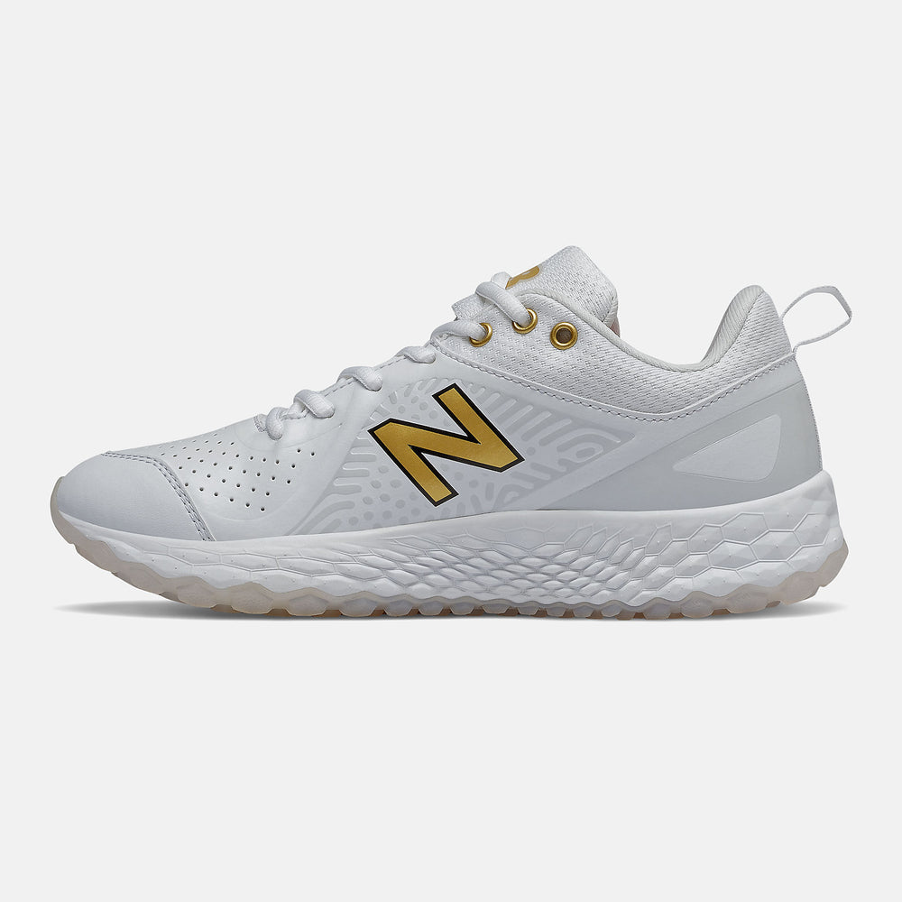 Fresh Foam Velo v2 Turf / New Balance Women