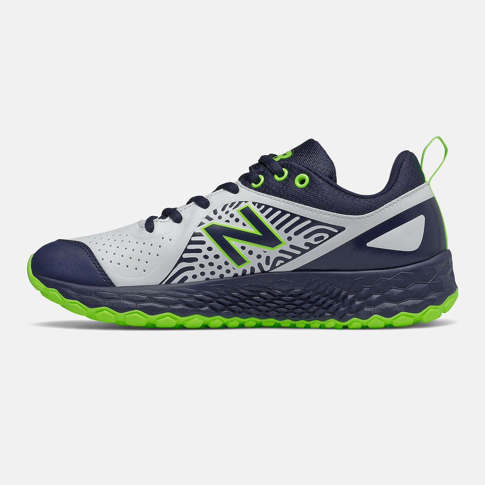 Fresh Foam Velo v2 Turf / New Balance Women