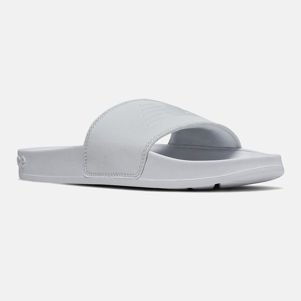 200 / New Balance Women