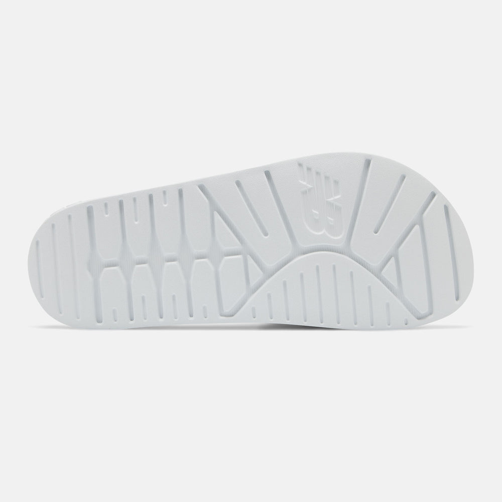 200 / New Balance Women