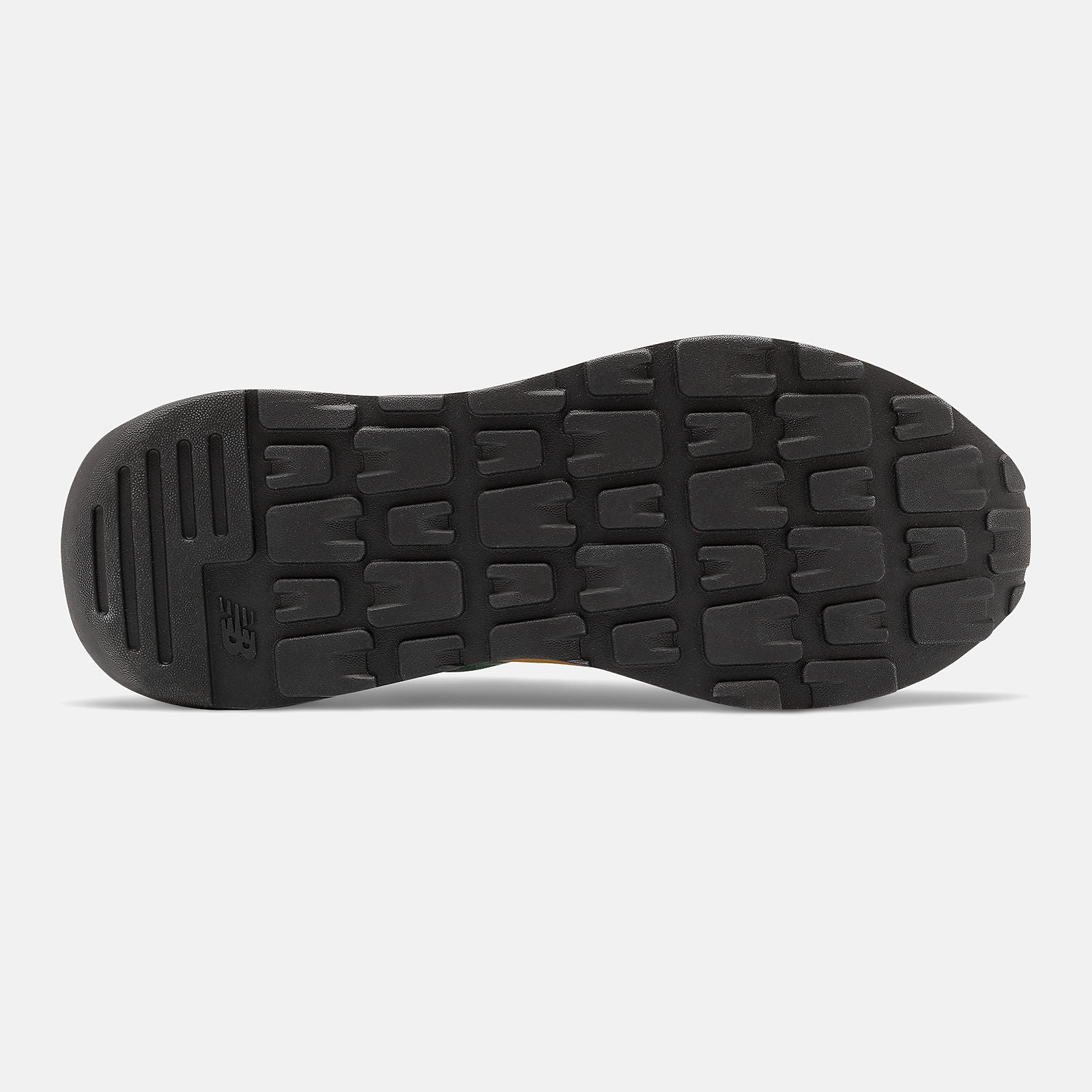 57/40 / New Balance Women