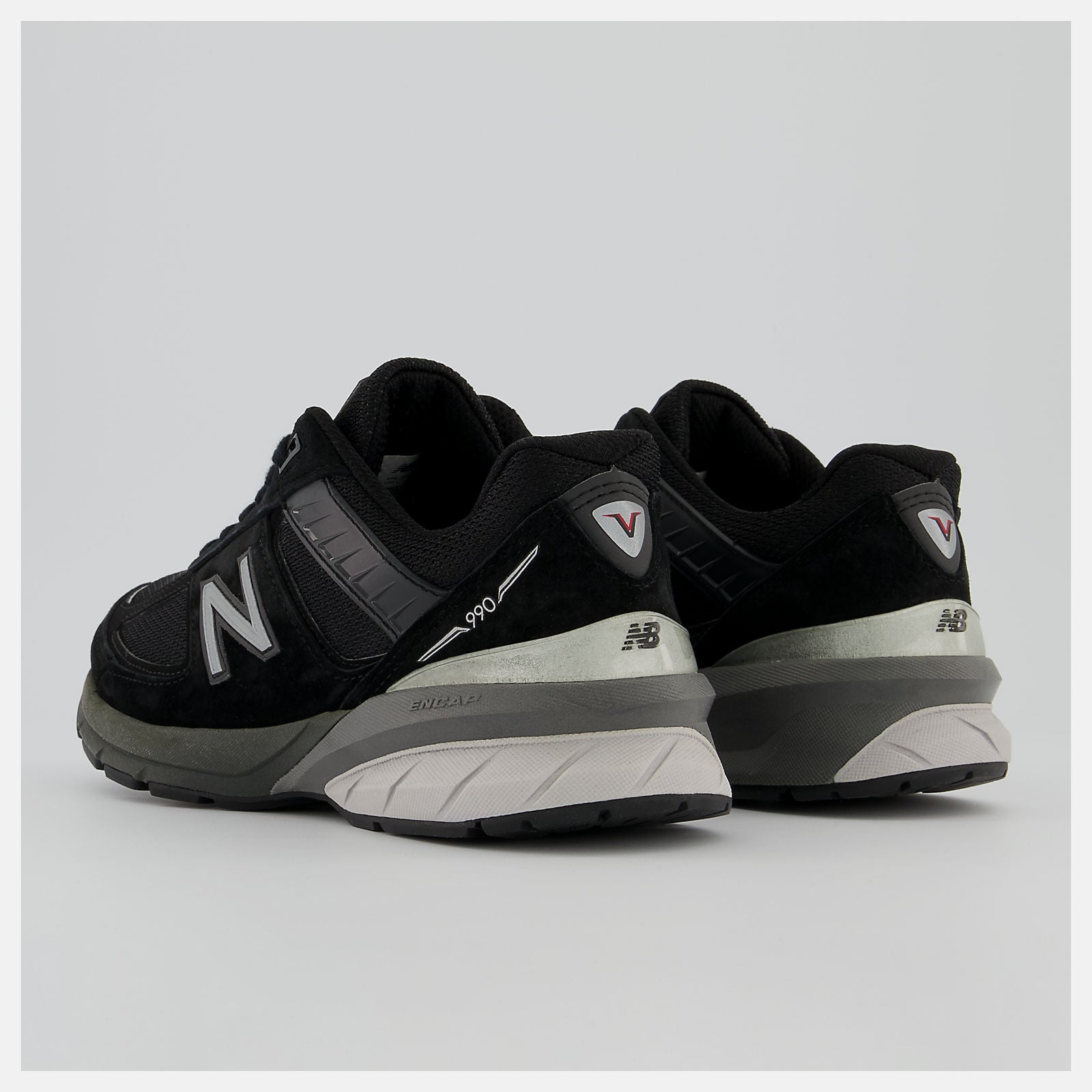 Made in US 990v5 / New Balance Women