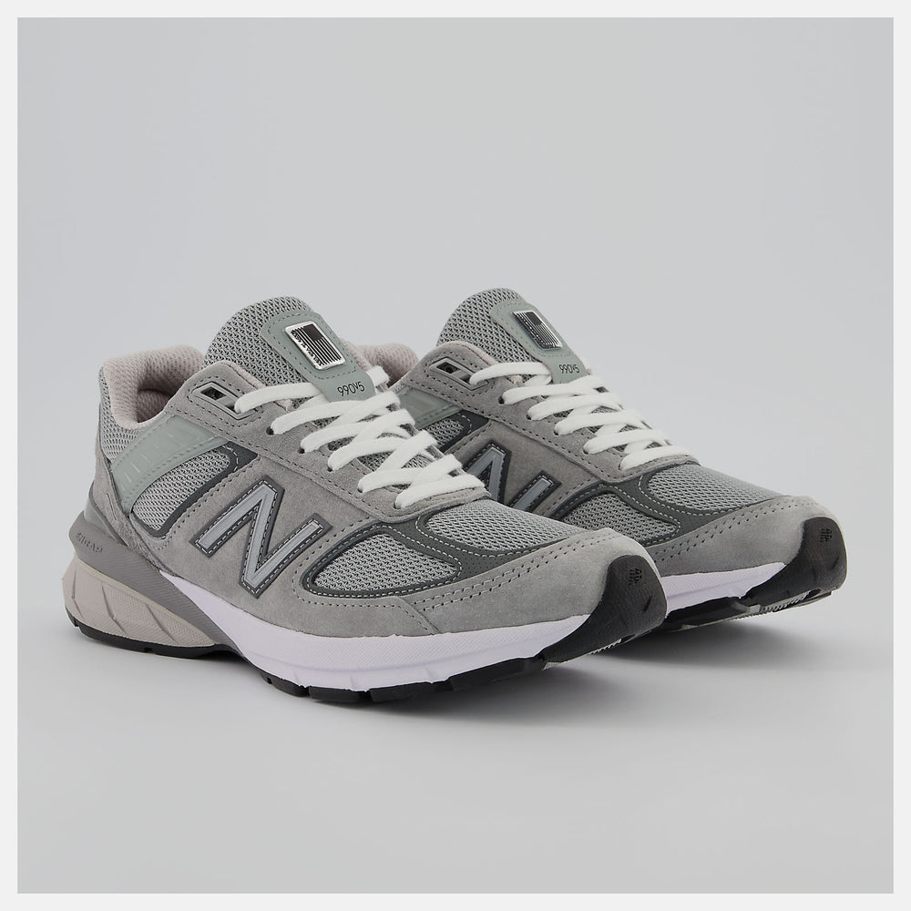 Made in US 990v5 / New Balance Women