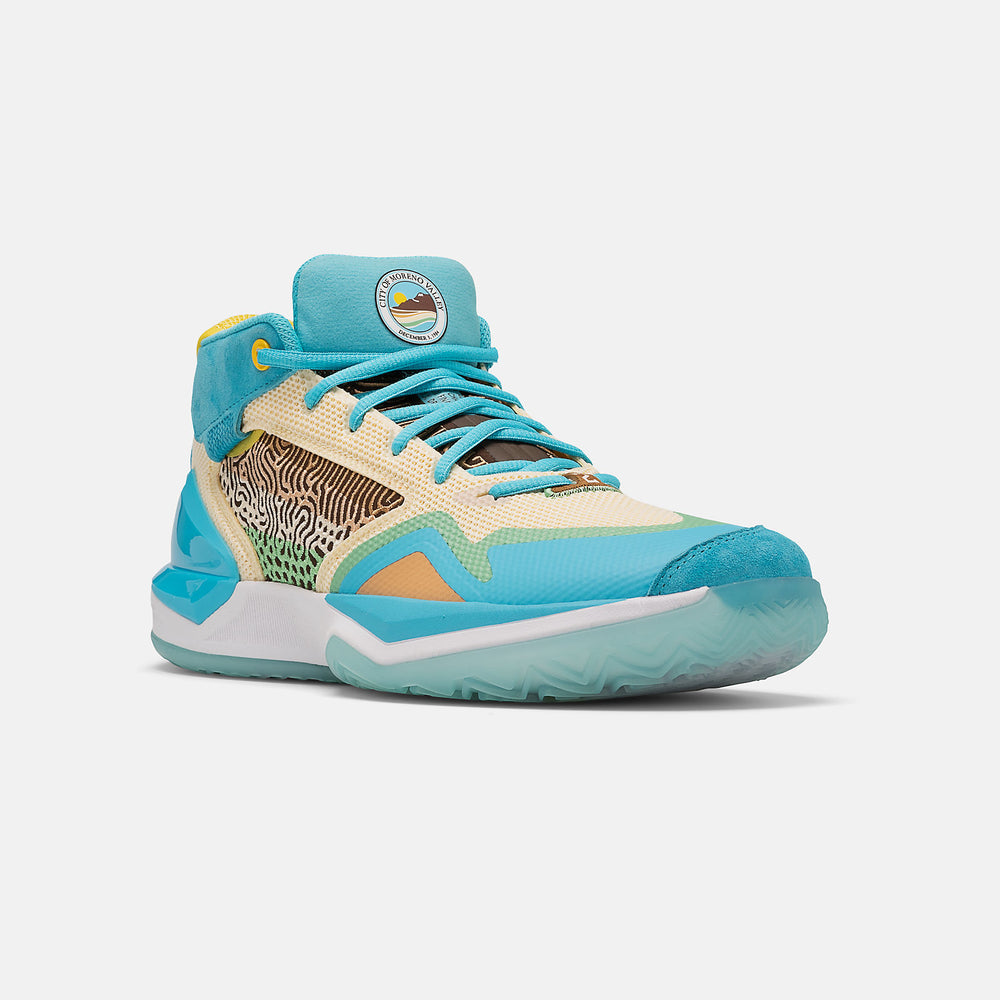 KAWHI - MORENO VALLEY / New Balance Women