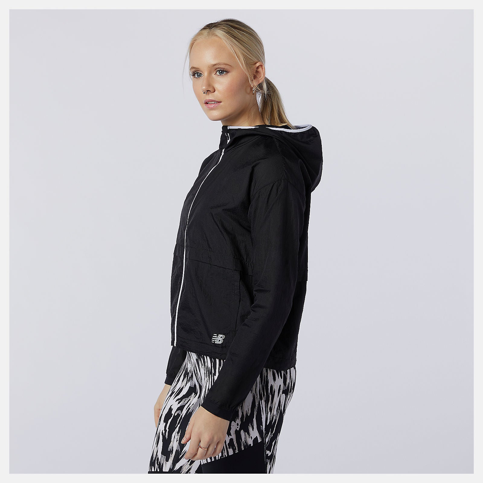 Impact Run Light Pack Jacket / New Balance Women
