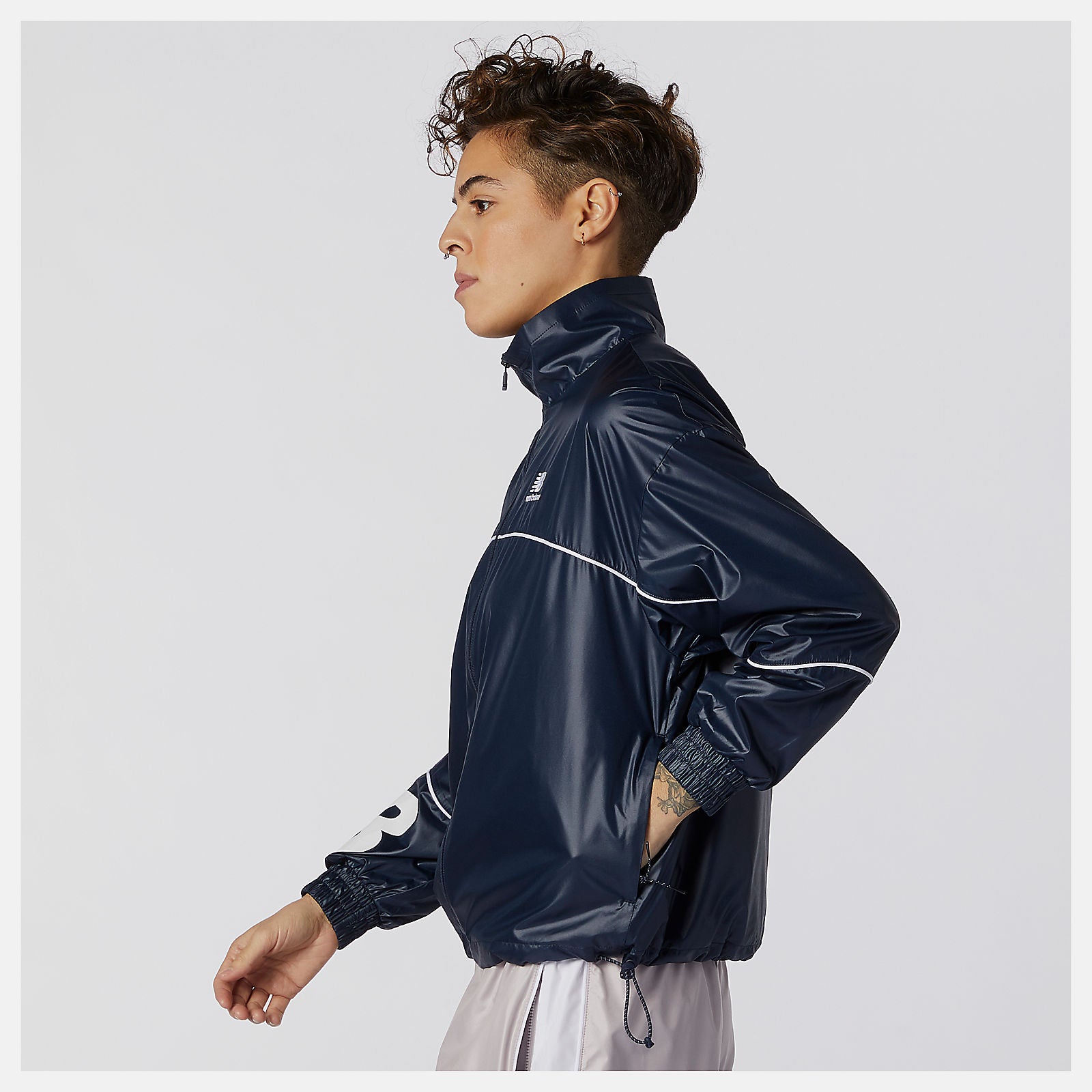 NB Athletics Windbreaker / New Balance Women