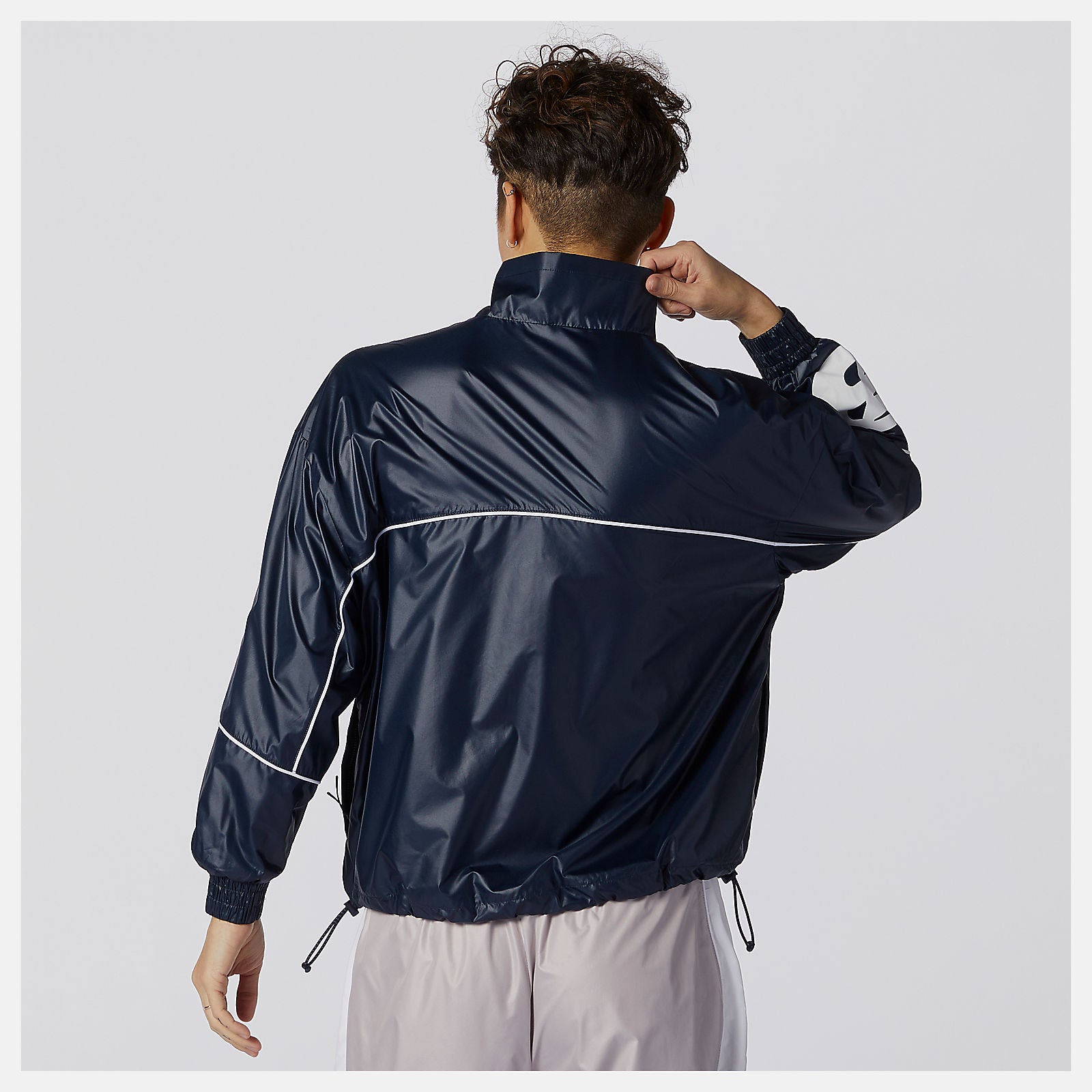 NB Athletics Windbreaker / New Balance Women